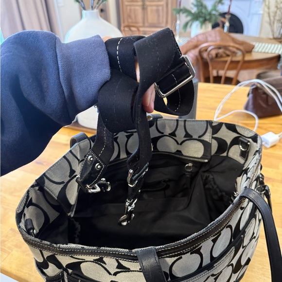 Coach diaper bag - Picture 3 of 5